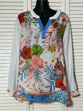 John Mark Women's White Floral Long-Sleeve Henley Top - White Multicolor